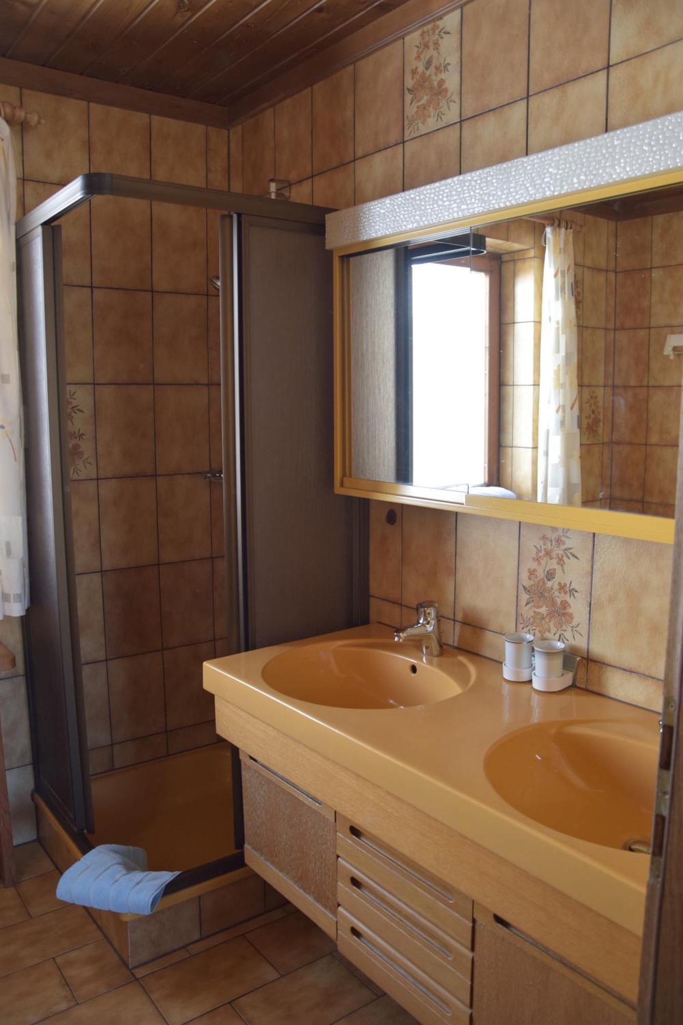 ミッタージルLoeschenbrandhofアパートメント 部屋 写真